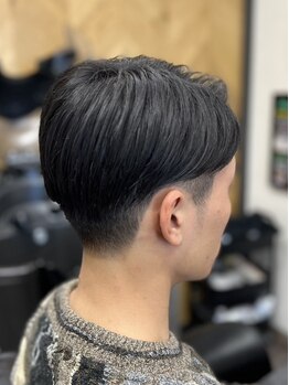 The Barber Creation Rosso【2月11日OPEN(予定)】の写真/【平日21時まで営業】働く男性の身だしなみはROSSOにお任せ!清潔感とトレンドを兼ね備えた好印象styleに!