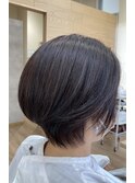 ショートボブ