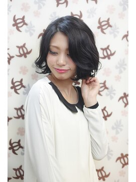 リゾートサロンM 新宿東口(Resortsalon M by valore) Resortsalon M【新宿東口店】 グレージュとろみクラシカルボブ