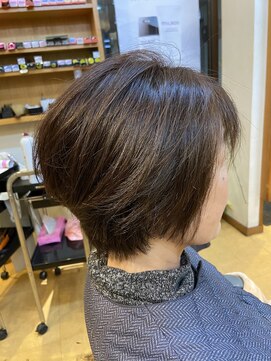 アッシュ(ASH) スッキリショート