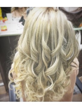 ヘアースペース 練馬店(hair space COCO) シールエクステでバレーヤージュ＆長さ出し