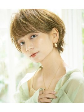 ロンド ストラーダ 心斎橋(Lond strada) 【津賀 涼】ショートグレージュカラーボブウルフココアベージュ