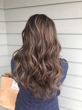 ビスクヘアデザイン(bisq hair design) バレイヤージュ×トリプルカラー