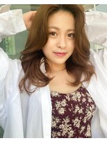 モイシェン(mauschen)&nbsp;柔らかい質感のミディアムヘア