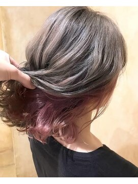 ヘアー バイ ミーズ(hair by Mii’s) インナーピンク