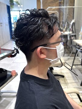 クアトログランシュ 水戸店(QUATRO×GranCieux) アップバングパーマ