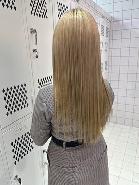 ロンドルーチェ 心斎橋(Lond luce) ダークアッシュ/ミディアムレイヤーカット［髪質改善/縮毛矯正］