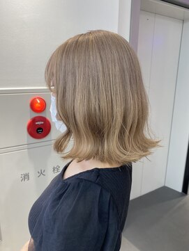 ゲーム 原宿店(GAME) ダブルカラーミルクティーベージュカラーケアブリーチ韓国