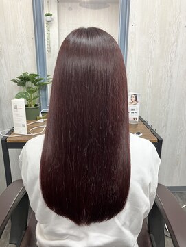 エモート(EMOTE) ロング、ボルトー、ヘアカラー