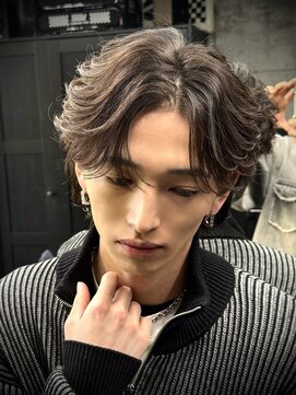 インフィニス 恵比寿(Infinis) 【infinis】フェザーパーマ×ウルフ