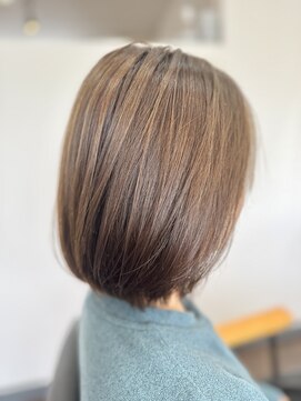 レイジー(Lazy) ショートボブ