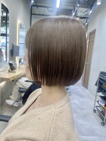 フェリア 渋谷(Feria)&nbsp;【Feria渋谷】ミニボブ/切りっぱなしボブ/柔らかベージュ☆