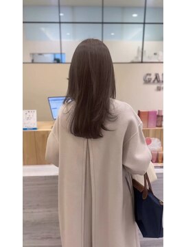 ガレリア 名駅オーキッドビル店(GALLARIA) 大人セミロングツヤストレートミントカラーベージュ
