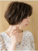 くすみベージュひし形ショートマッシュパーマ315X戸頭30代40代