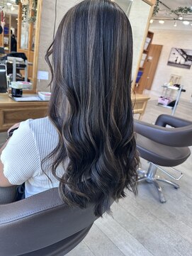 シャンティ 琴似店(Shanti) ハイコントラストミルクティーベージュ