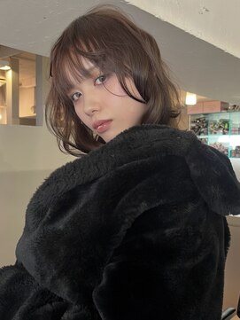 こっくり艶カラーラベンダーベージュ