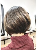 【eTONe】30代40代大人女性にピッタリのキレイなボブ
