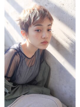 フィゼル あべのルシアス店(Aujua fizelle) 『fizelle』カジュアルベリーショート