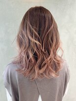 アイティー バイ アルバム 中野店(IT by ALBUM)&nbsp;ピンクベージュ_ローライトスリークボブ厚めバング_ba284432