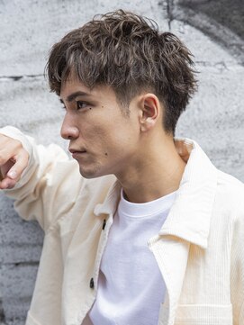 アイヴィ 表参道(IVY) 小久保style☆プラチナグレージュツーブロックショート