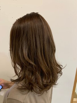 ヘアブランコブランコ 横浜(hair blanco_blanco) 似合わせカット/くびれヘア/デザインカラー/艶ボルドー[横浜駅]