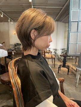 髪質改善と縮毛矯正の専門店 サンティエ(scintiller) 大人綺麗な小顔襟足スッキリショートボブ　30代40代50代