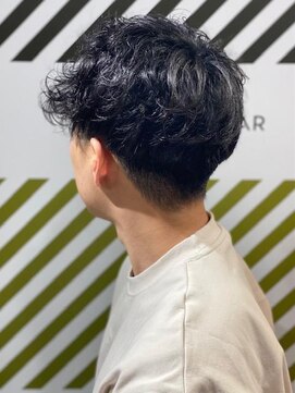 バーバーバー 四谷(BARBER-BAR) 大人カッコいい20代30代クセ毛風カールスタイル