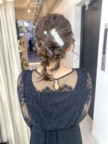 ジゼル 博多筑紫口店(GiseL)&nbsp;【杏実】ボブのツインポニー　ボブアレンジ　結婚式アレンジ