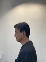 小谷理髪店 ソル(SOL)&nbsp;大人の落ち着いた２ブロックパートスタイル