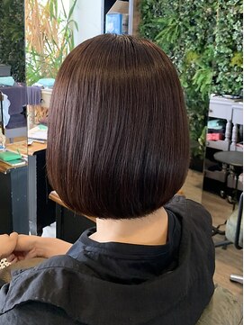 インデペンデンス(independence) 大人ボブ×ナチュラルブラウン