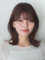 ガーデンヨコハマエスト(GARDEN YOKOHAMA est)&nbsp;似合わせカット　イメチェン　レイヤーミディアム　くびれ