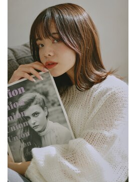 イーゴ(i-go) 伸ばしかけの方にも/くびれヘア