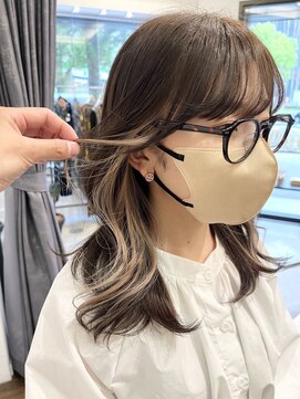 ヘアーアイスカルテット(HAIR ICI QUARTET) 大人可愛い大人美人小顔立体カットインナーカラー透け感