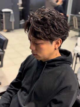 アウル 心斎橋(owl) フェザーパーマ/センターパート/フェザーショート/メンズパーマ