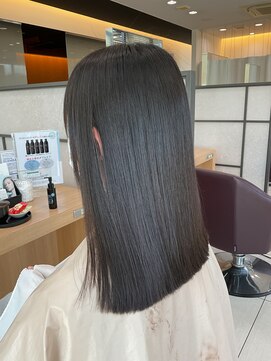 ヘアースタジオ ピース(Hair Studio PEACE) ワンレンストレート