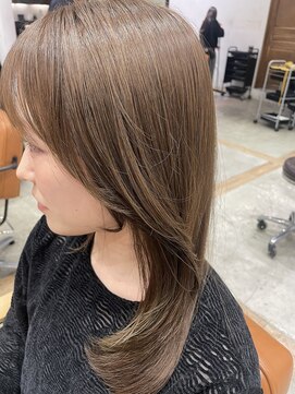 ガーデン ムサシコスギ(GARDEN MUSASHIKOSUGI) 艶ベージュ/透明感カラー/ベージュカラー