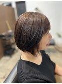 大人女子の丸みボブ