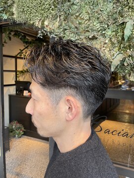 バーシャミ 博多(Baciami) ビジネスシーンできまるパーマスタイル