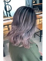 サロウィン 下北沢(SALOWIN) グレーピンクのシャドールーツ