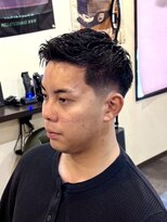 バーバーショップ ネオ セカンド(BARBERSHOP NEO2nd)&nbsp;フェザーパーマ×ツーブロック[宇都宮/バーバー/メンズカット]