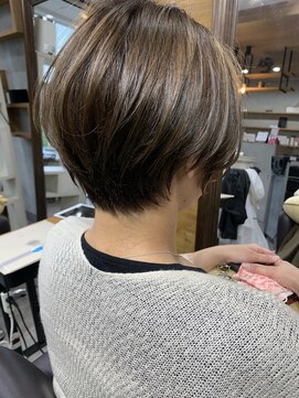 カリス(CHARIS) 大人ショート【charis】