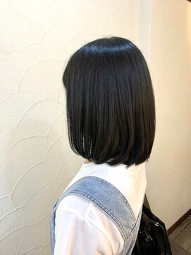 グーフォ(gufo) ミディアム♪前上りスタイル♪