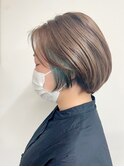 【BelleCoupes】平田澄香 ショートボブ インナーカラーブルー