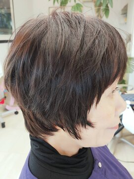 グラムゼロ 大人カッコイイショートレイヤースタイル