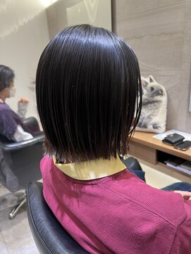 シェル 国分寺(shell) 切りっぱなしミディアム/切りっぱなしボブ/ぱつっとスタイル