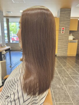 エース 間明店(A) ☆★エモージュロングミディアムヘアベージュグレージュ大人