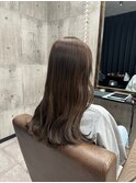 透明感ベージュ