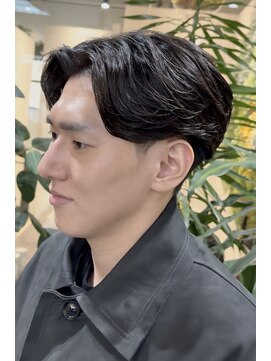 オーガル 栄店(ORGAR) 清潔感フェザーショートセンターパート