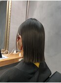 ナチュラルストレート×タッセルボブ