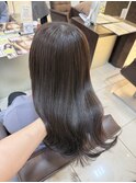 黒髪卒業式　アッシュベージュ　西村ひより